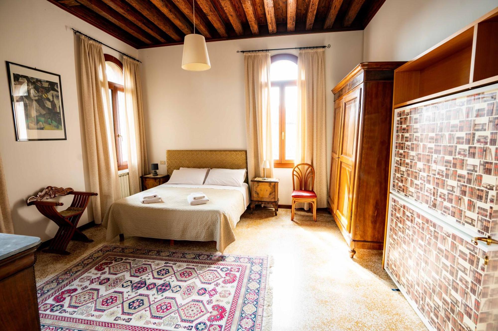 Appartement San Trovaso à Venise Extérieur photo