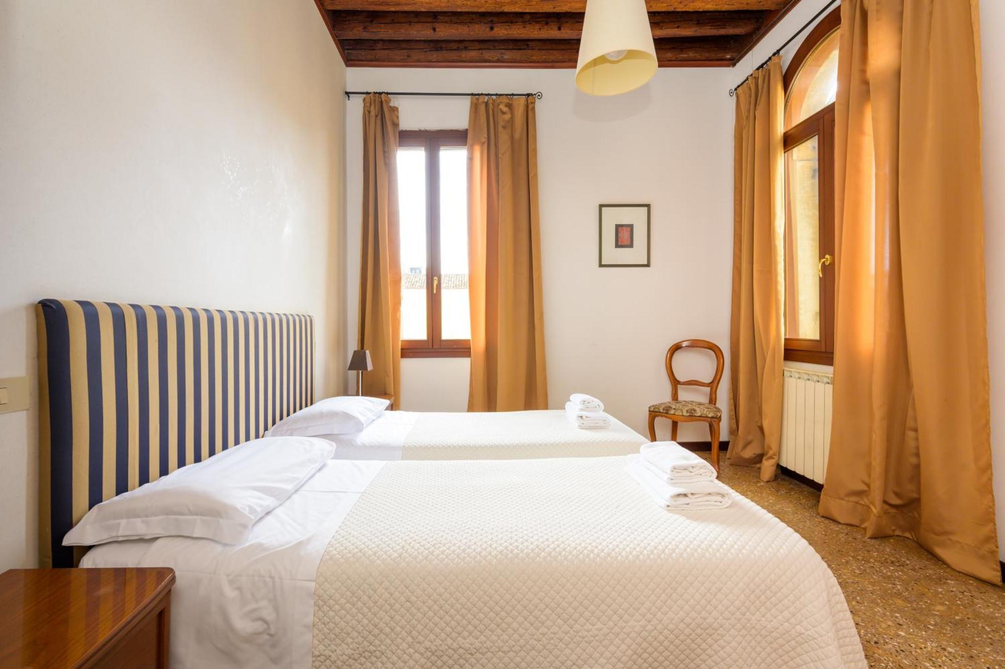 Appartement San Trovaso à Venise Extérieur photo