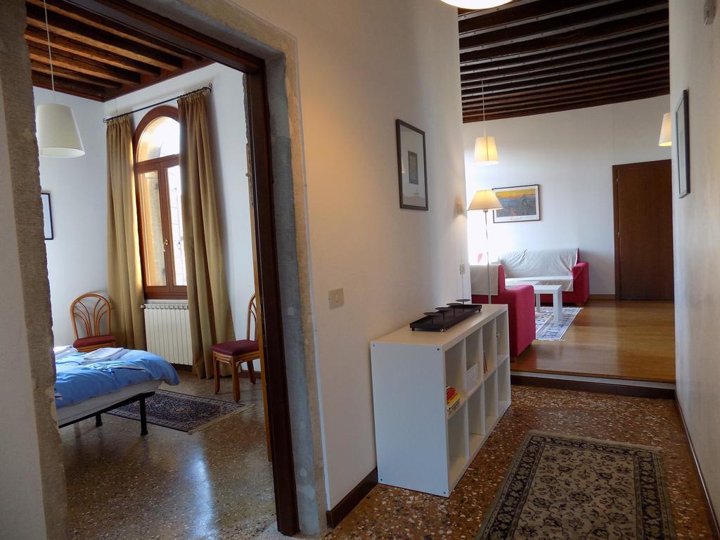 Appartement San Trovaso à Venise Extérieur photo