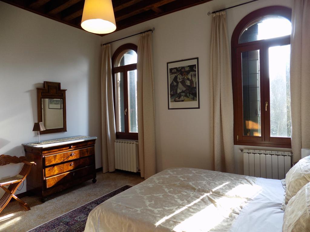 Appartement San Trovaso à Venise Extérieur photo